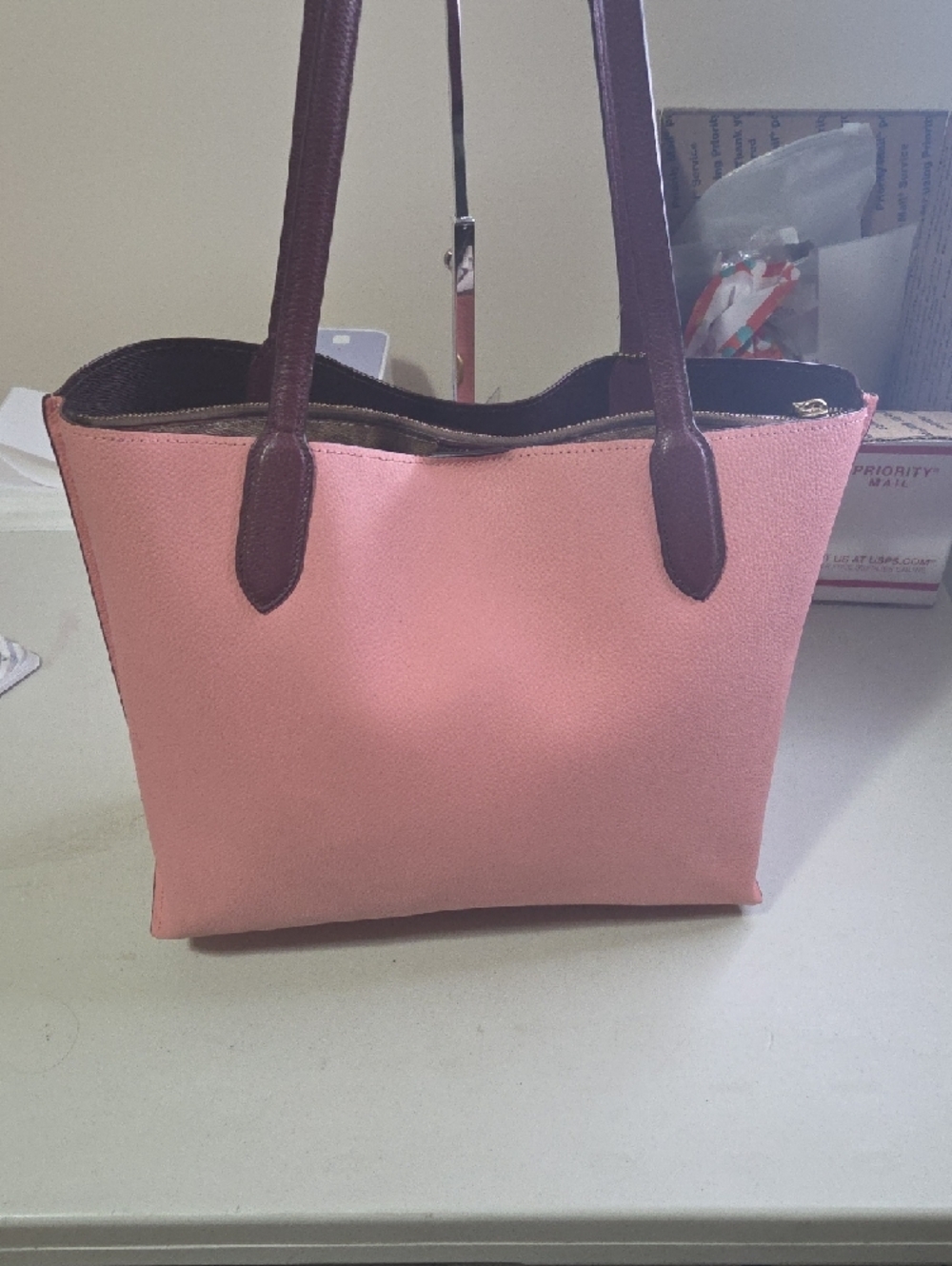 Coach Willow Pink Two-Tone Tote Bag with Turn-Lock Closure - Picture 10 of 11